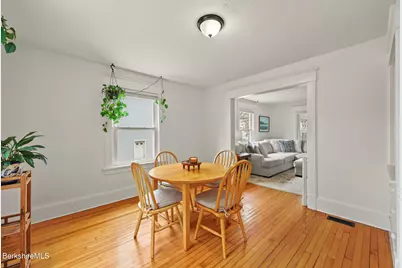 27 Morgan St, Pittsfield, MA 01201 - Photo 10