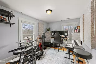 27 Morgan St, Pittsfield, MA 01201 - Photo 22