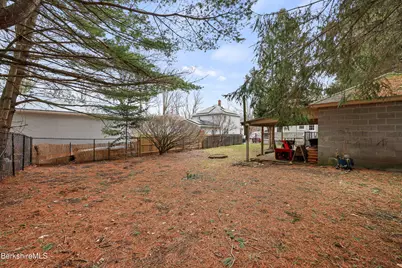 27 Morgan St, Pittsfield, MA 01201 - Photo 28