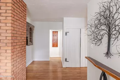 107 S Main St, Sheffield, MA 01257 - Photo 16