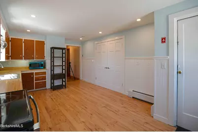 28 Adell St, Pittsfield, MA 01201 - Photo 10