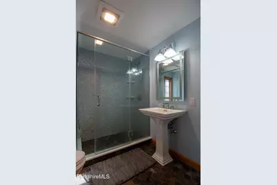 28 Adell St, Pittsfield, MA 01201 - Photo 16