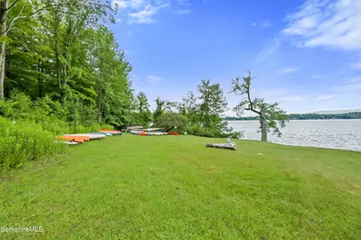 1136 Barker Rd #27, Pittsfield, MA 01201 - Photo 26