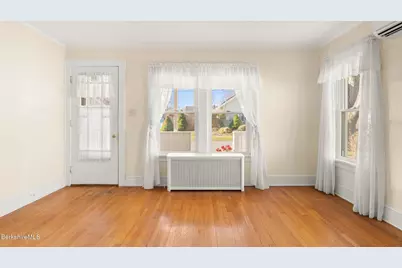 67 Strong Ave, Pittsfield, MA 01201 - Photo 4