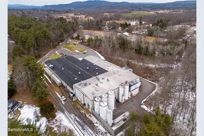 113 Silver St, Sheffield, MA 01257 - Photo 6