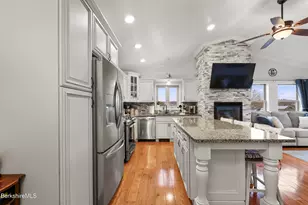 200 Narragansett Ave, Lanesborough, MA 01237 - Photo 20