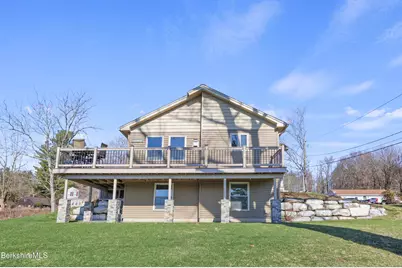 200 Narragansett Ave, Lanesborough, MA 01237 - Photo 6