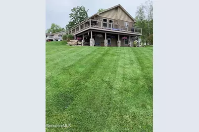 200 Narragansett Ave, Lanesborough, MA 01237 - Photo 4