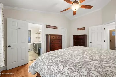 200 Narragansett Ave, Lanesborough, MA 01237 - Photo 32