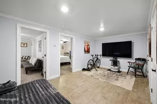 200 Narragansett Ave, Lanesborough, MA 01237 - Photo 36