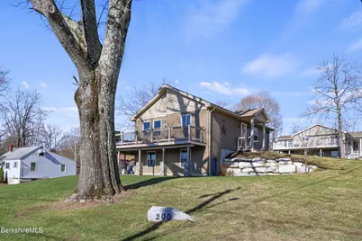 200 Narragansett Ave, Lanesborough, MA 01237 - Photo 46