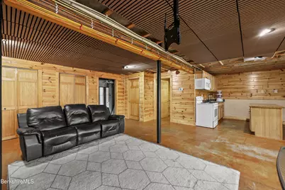 633 E Otis Rd, Otis, MA 01253 - Photo 46