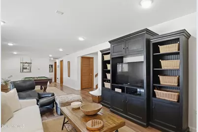 520 N Main St, Lanesborough, MA 01237 - Photo 38