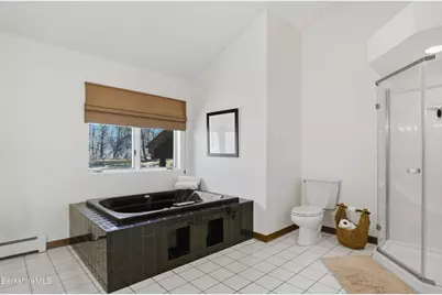 520 N Main St, Lanesborough, MA 01237 - Photo 22