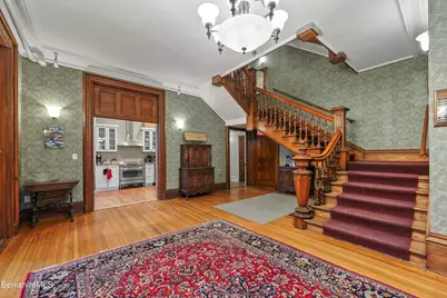 74 Wendell Ave, Pittsfield, MA 01201 - Photo 8