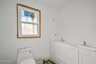 111 Columbia St, Adams, MA 01220 - Photo 22