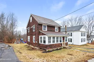 68 Church St, Hinsdale, MA 01235 - Photo 2