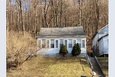 422 W Main St, North Adams, MA 01247 - Photo 2