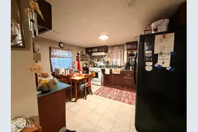 422 W Main St, North Adams, MA 01247 - Photo 8
