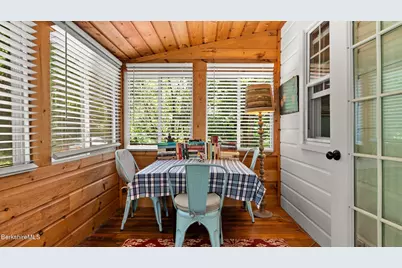 25 Pine St, New Marlboro, MA 01230 - Photo 14