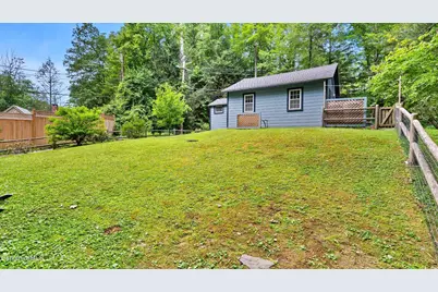 25 Pine St, New Marlboro, MA 01230 - Photo 26
