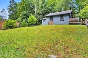 25 Pine St, New Marlboro, MA 01230 - Photo 26