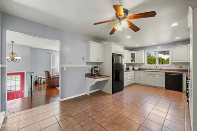 43 Baldwin Ave, Pittsfield, MA 01201 - Photo 14