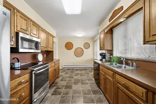 59 Joan Dr, Pittsfield, MA 01201 - Photo 8