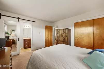 59 Joan Dr, Pittsfield, MA 01201 - Photo 24