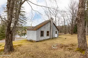 19 Cove Ln, Hinsdale, MA 01235 - Photo 4