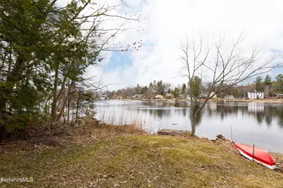 19 Cove Ln, Hinsdale, MA 01235 - Photo 22