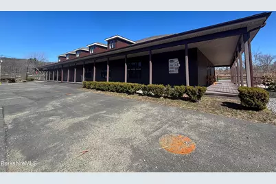 20 Williamstown Rd, Lanesborough, MA 01237 - Photo 6