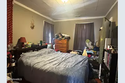 84 Washington Ave, North Adams, MA 01247 - Photo 36