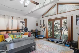 56 Victoria Ln, Lanesborough, MA 01237 - Photo 22