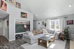 56 Victoria Ln, Lanesborough, MA 01237 - Photo 20