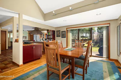 171 Knolls Rd, Williamstown, MA 01267 - Photo 12