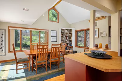 171 Knolls Rd, Williamstown, MA 01267 - Photo 10