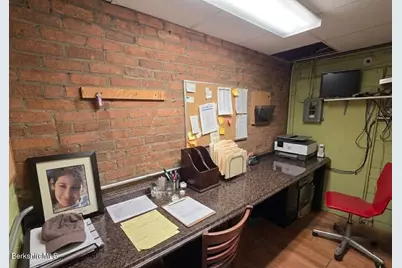 60 Spring St, Williamstown, MA 01267 - Photo 14