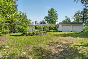 122 Blythewood Dr, Pittsfield, MA 01201 - Photo 6