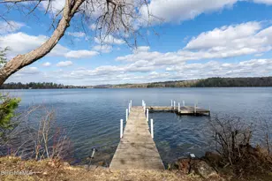 122 Blythewood Dr, Pittsfield, MA 01201 - Photo 4