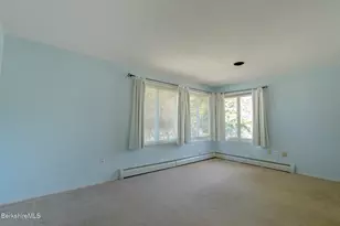 122 Blythewood Dr, Pittsfield, MA 01201 - Photo 24