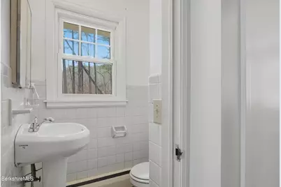 303 Housatonic St, Lenox, MA 01240 - Photo 14