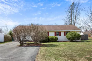 43 Eleanor Rd, Dalton, MA 01226 - Photo 2