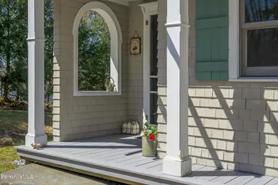 11 Mahkeenac Ter, Stockbridge, MA 01262 - Photo 4