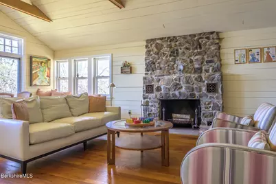 11 Mahkeenac Ter, Stockbridge, MA 01262 - Photo 14