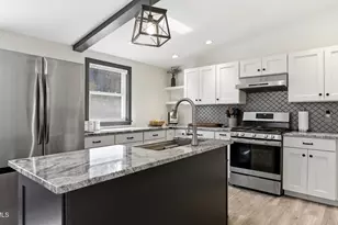 4 Fox Meadow Ln, Stockbridge, MA 01262 - Photo 4