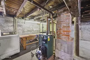 49 McArthur St, Pittsfield, MA 01201 - Photo 28