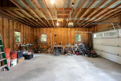 8 Stillwell St, Great Barrington, MA 01230 - Photo 24