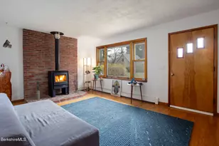 8 Stillwell St, Great Barrington, MA 01230 - Photo 6