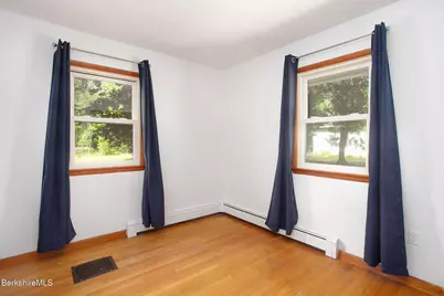8 Stillwell St, Great Barrington, MA 01230 - Photo 20